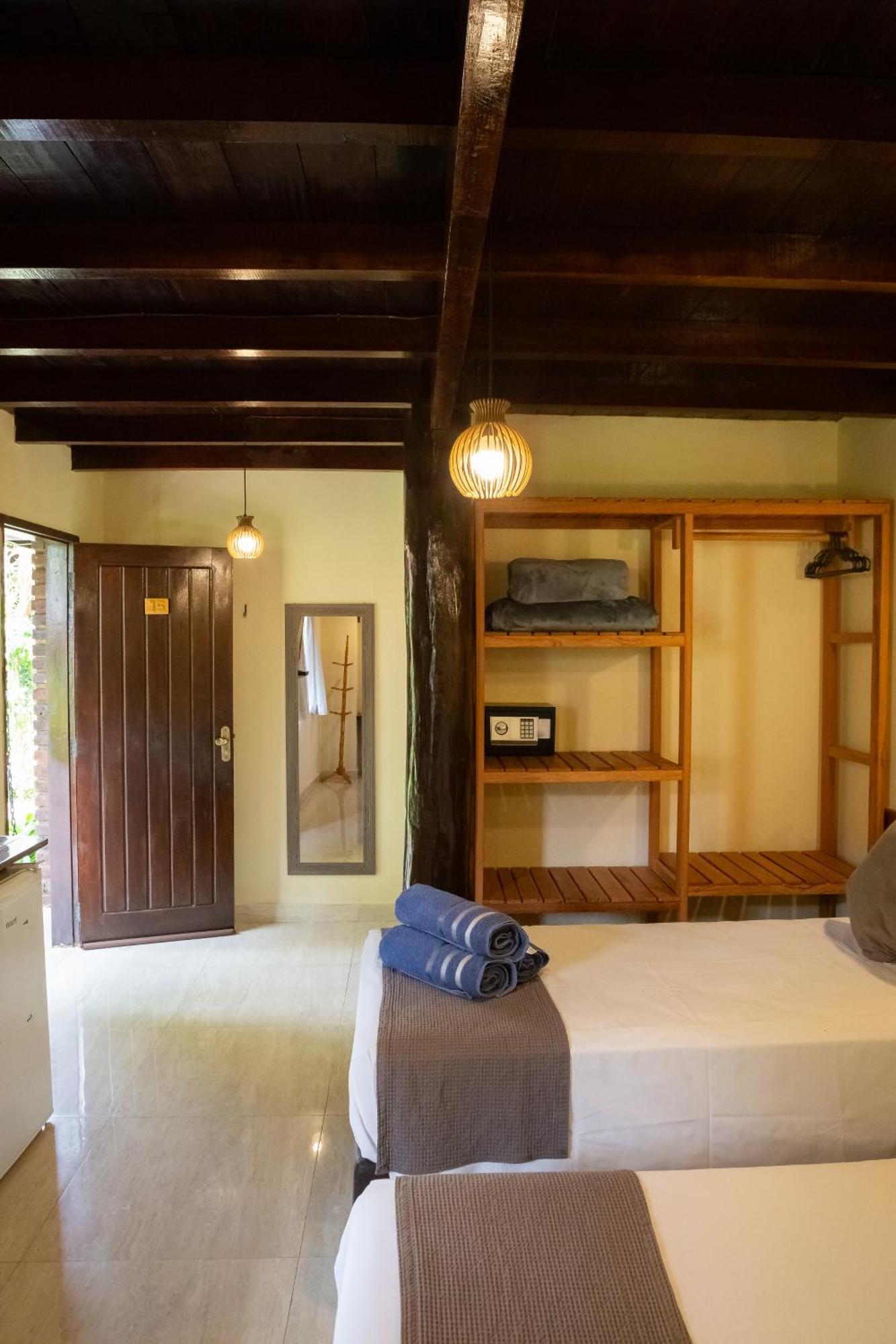 Pousada Villa Zena - Frente Ao Mar - Pe Na Areia Porto Seguro Exteriör bild
