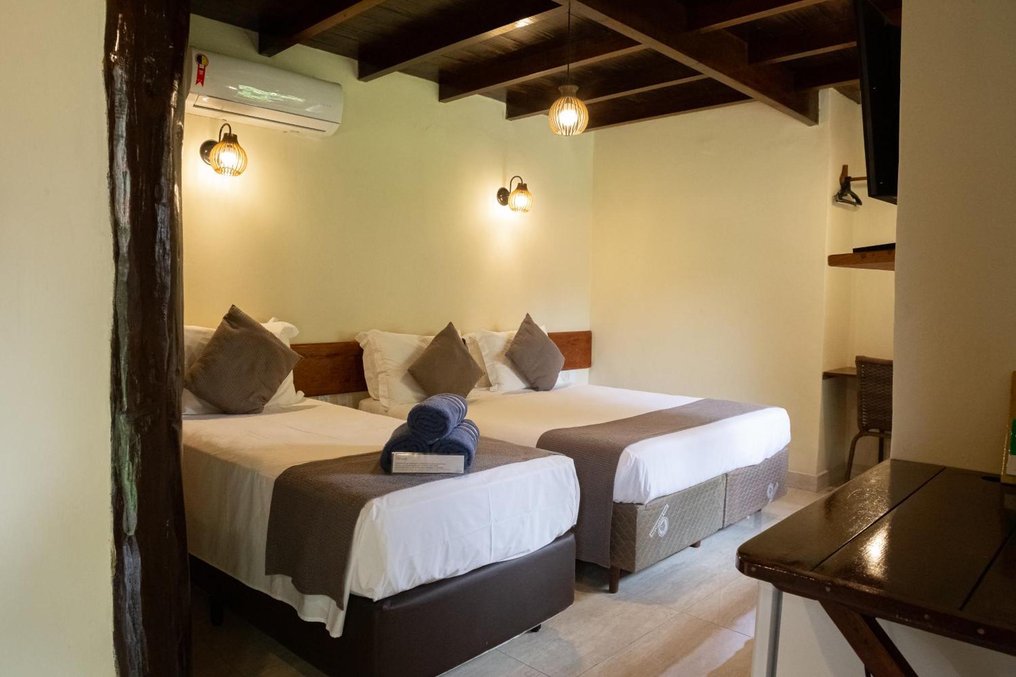 Pousada Villa Zena - Frente Ao Mar - Pe Na Areia Porto Seguro Exteriör bild